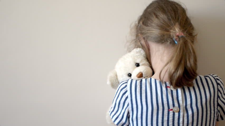 Fetiţa de 9 ani din Galaţi, dispărută de două zile, găsită. Bărbatul care a sechestrat-o, reţinut