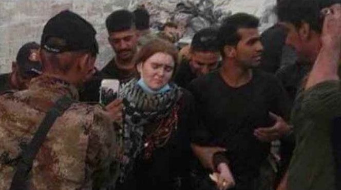 Descoperire şoc într-un tunel folosit de teroriştii ISIS: E murdară şi greu de recunoscut, dar e ea!