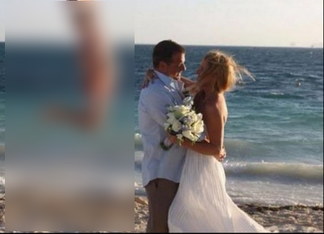 Au făcut şedinţa foto de la nuntă la mare. Mireasa a PLÂNS! A văzut ce era în spate. A stricat tot