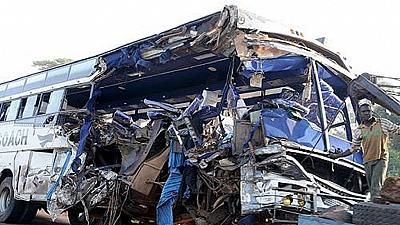 Accident rutier fără precedent: 78 de morți și aproape 100 de răniți