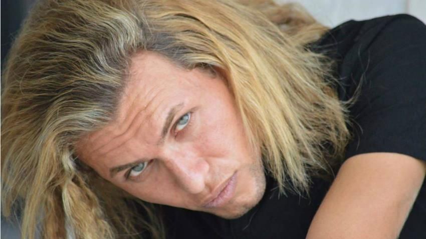 Acest actor formidabil a fost UCIS pentru modul în care arată!