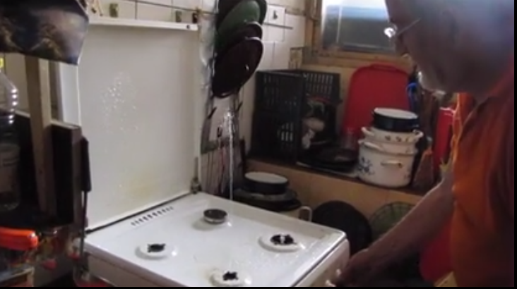 Apă în loc de gaz la aragaz