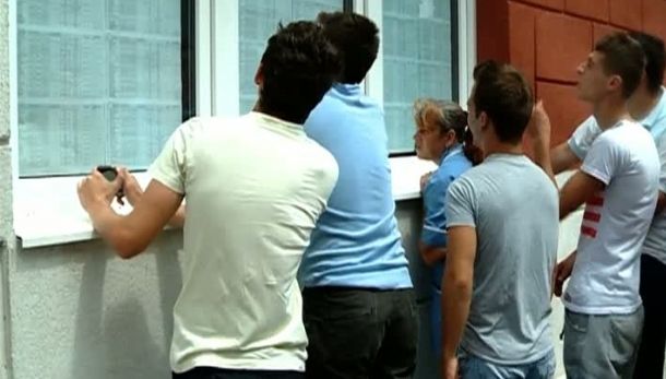 Cinci elevi cu medii de 2 vor studia Matematică-Informatică la un liceu din Teleorman