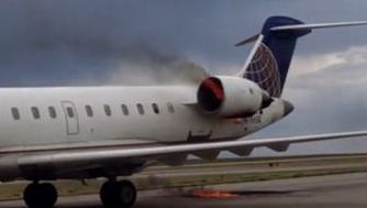 Un avion plin cu pasageri a luat foc la aterizare. Imagini șocante 