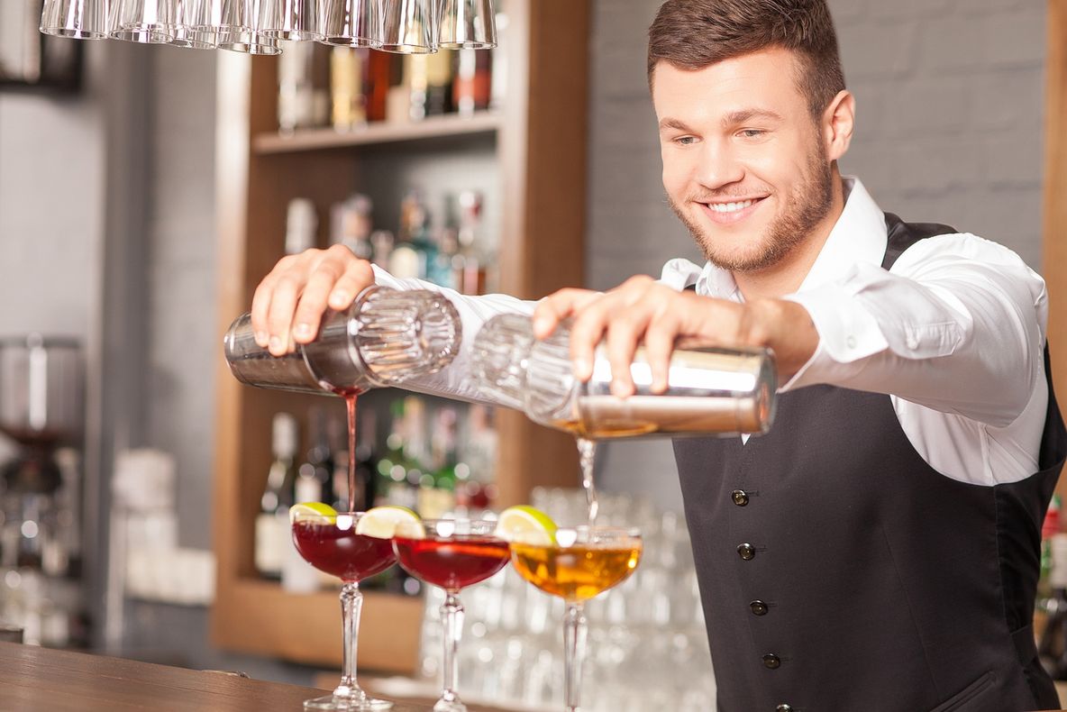 Băuturile pe care un barman nu le-ar comanda niciodată