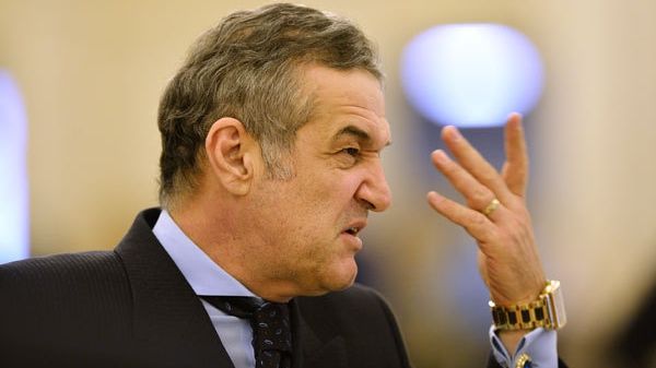 Liga 1. Cum a reacţionat Gigi Becali după ce Budescu a dat gol direct din corner