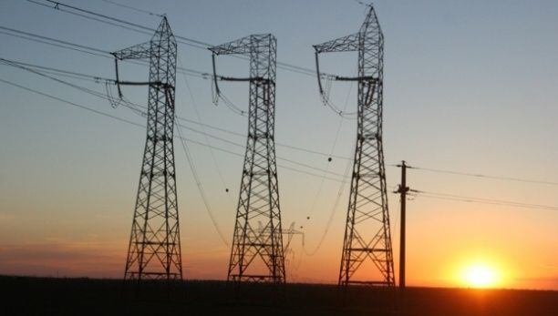 10 000 de oameni din Vaslui au rămas fără curent electric