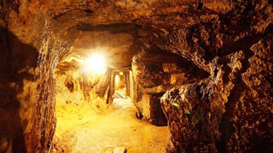 Oraşul subteran de sub Sarmisegetusa – comoara ascunsă a dacilor