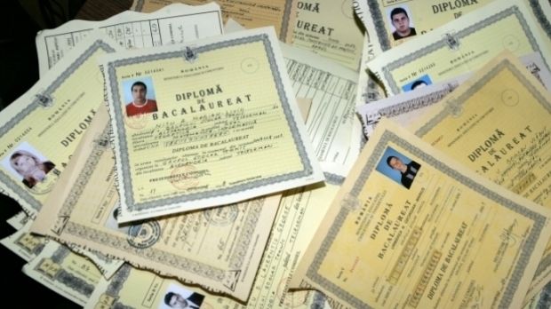 Nu ai luat BAC-ul? Nicio problemă, te poți înscrie la FACULTATE și fără diploma de BACALAUREAT