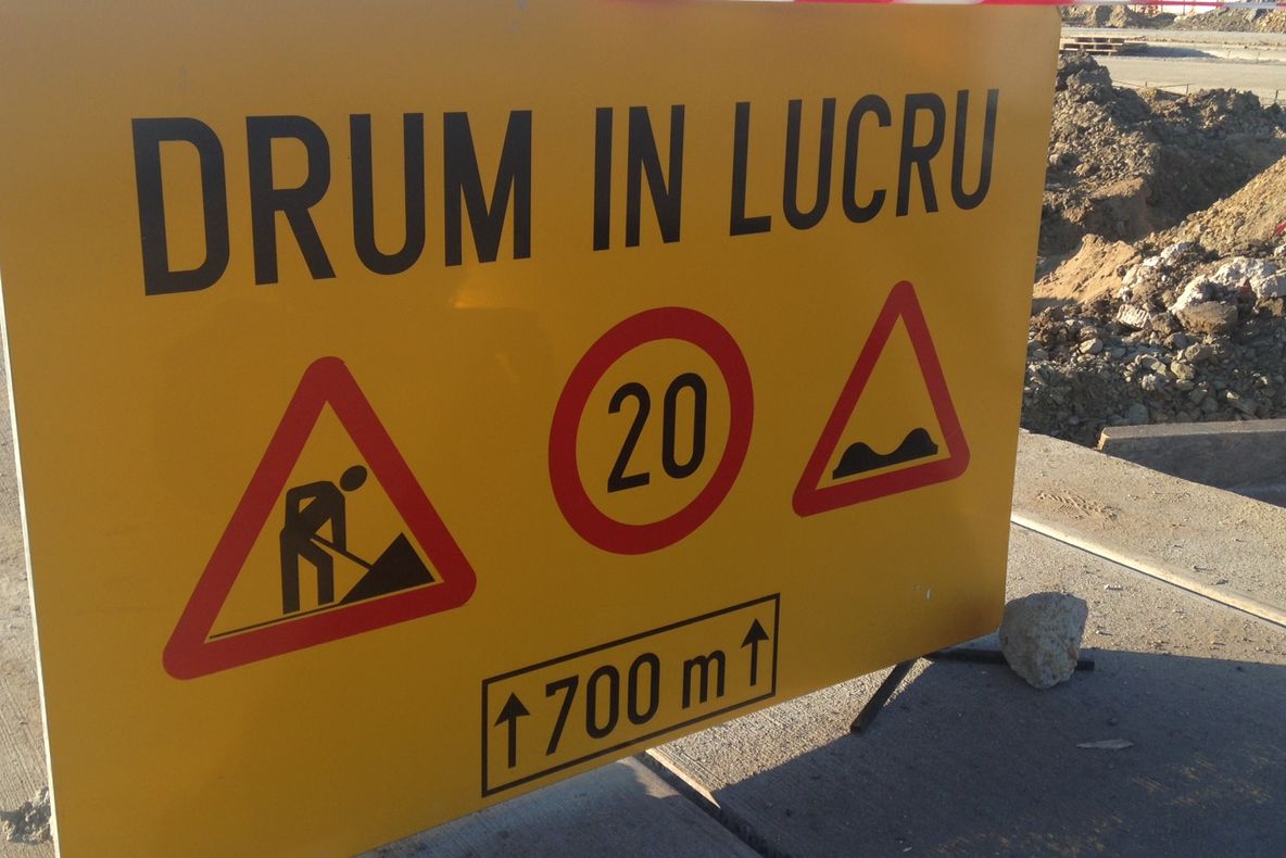 România, ţara şoselelor şi autostrăzilor inaugurate, dar încă în lucru