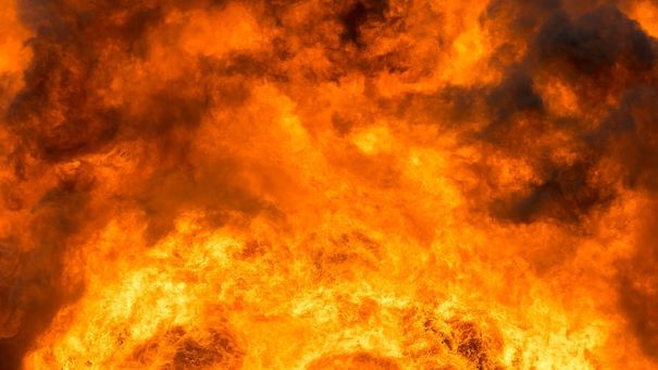 Explozie violentă. Cel mai nou bilanț: zece morți și zeci de răniți