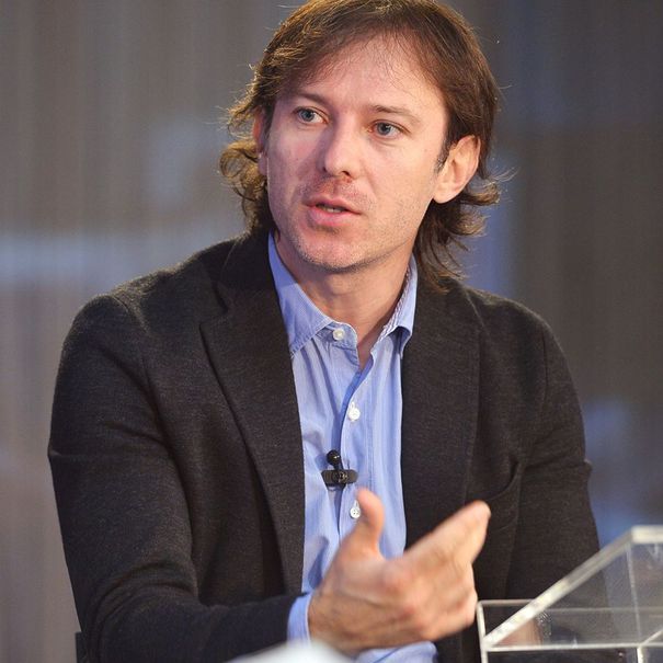 Un senator PNL îi propune lui Iohannis un proiect de infrastructură pentru care solicită 3% din PIB