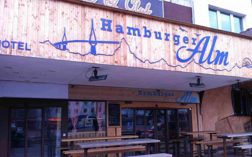 Germania. 28 de răniţi, după ce un individ a puleverizat gaze iritante într-un restaurant