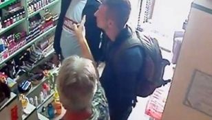 Au vrut să fure dintr-un magazin, dar au fost prinși de vânzătoare. Ce a urmat 