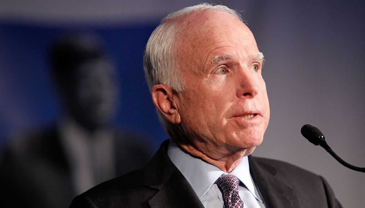 Senatorul american John McCain suferă de o boală gravă: tumoare la creier