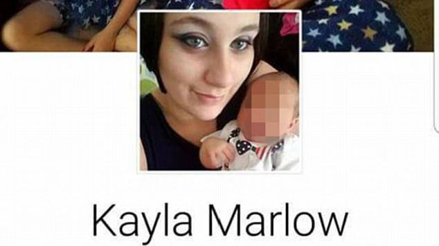 A ieşit cu alţi părinţi și a început să-și hrănească copilul.Gestul ei a stârnit REVOLTĂ pe internet