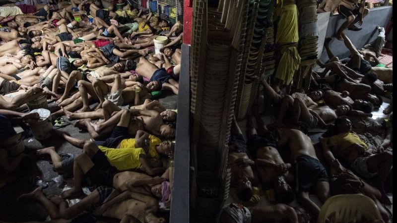 IADUL de pe Pământ! Aceasta este cea mai aglomerată închisoare din lume