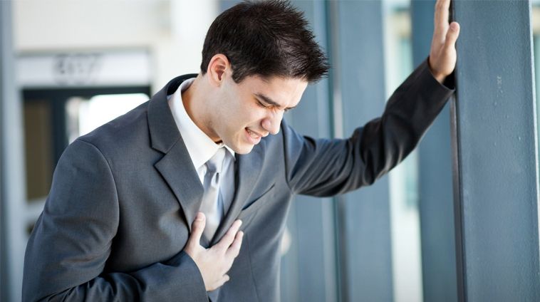 Cum faci diferența între un atac de panică și infarct