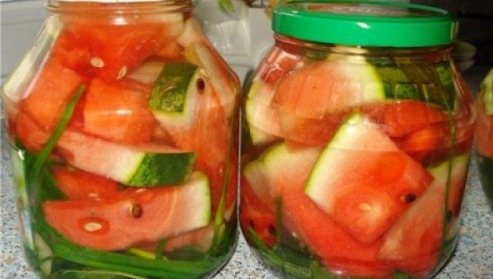 Pepene verde murat la borcan: O reţetă delicioasă!