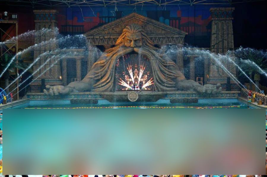 Cum arată PISCINA la care n-ai vrea să ajungi. Arată minunat, dar un DETALIU face diferenţa