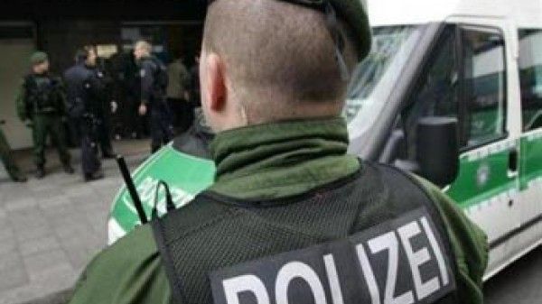 Gestul unui copil care a înfuriat POLIȚIA. L-au ridicat de pe stradă