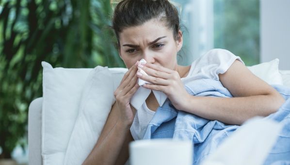 Compresele minune care îți vindecă tusea severă și răceala