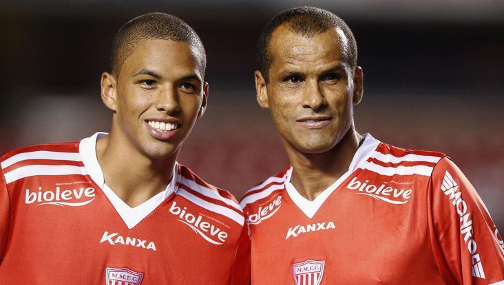 DINAMO - ATHLETIC BILBAO 1-1. Rivaldinho, gol senzaţional sub ochii tatălui