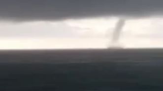 Tornade pe Marea Neagră. Imaginile au devenit virale pe Internet