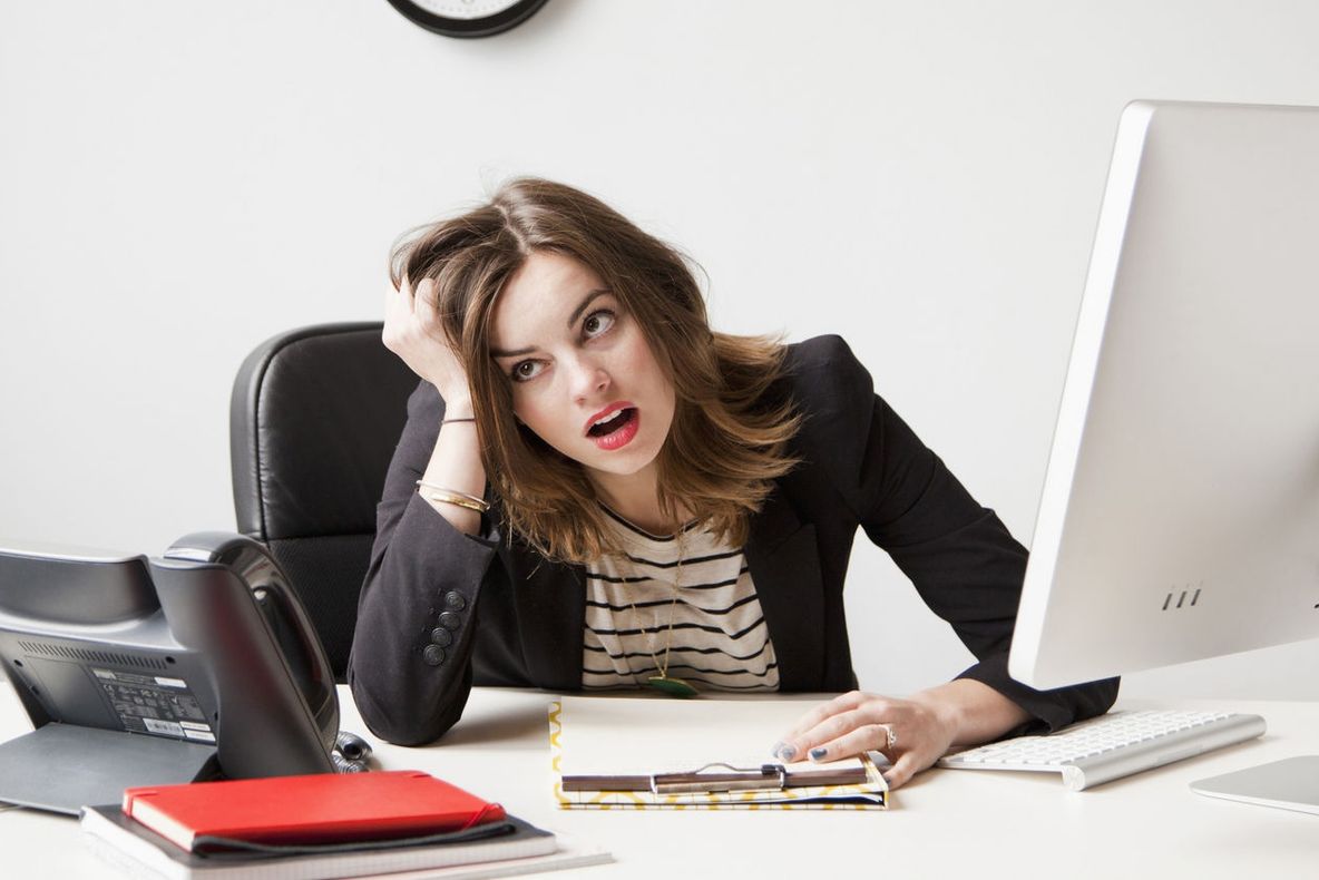 Şi-a anunţat colegii că îşi va lua liber pentru sănătatea sa mintală. Răspunsul şefului te va uimi