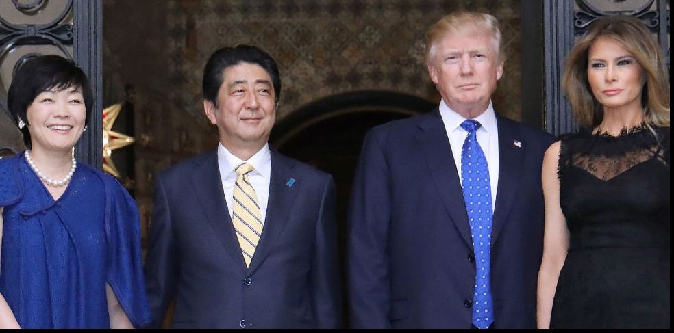 Soţia premierului nipon s-a prefăcut că nu înţelege engleza ca să nu vorbească cu Trump?