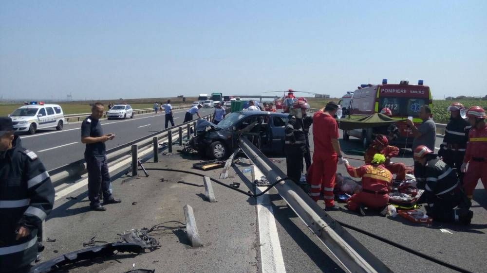 Accident cutremurător pe A4. Doi soţi, încarceraţi. Medicii, nevoiţi să le amputeze picioarele
