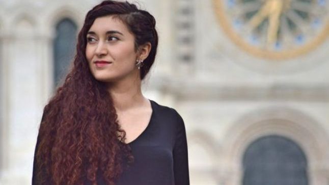 O româncă de etnie romă candidează pentru Senatul francez