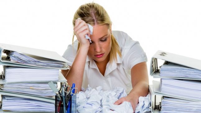 Program de lucru de şase ore, în loc de opt în România. Ce spune ministrul Gabriel Petrea 