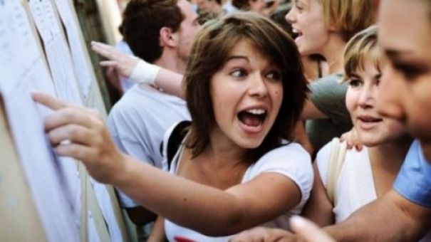 REZULTATE BAC SESIUNE TOAMNĂ. Rezultatele afişate pe EDU.RO