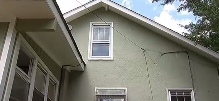 A auzit zgomote în pod: a crezut că sunt şobolani. Adevărul, mai crunt decât un coşmar pentru ea!