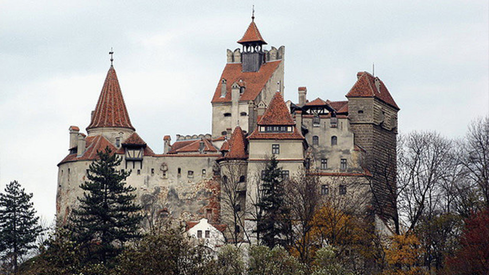 Muzeul Naţional Bran ar putea fi închis la sfârșitul lunii august