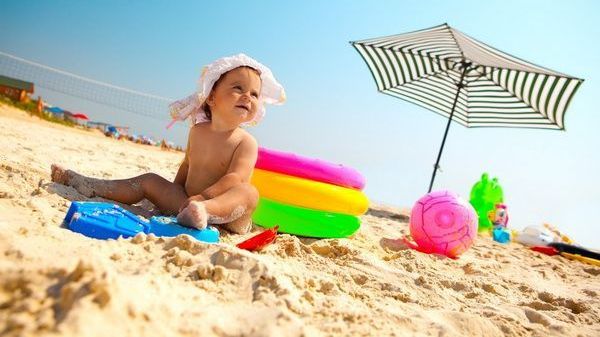 Atenţie, părinţi! Sute de copii care se află în vacanţă la mare au ajuns la urgenţă 