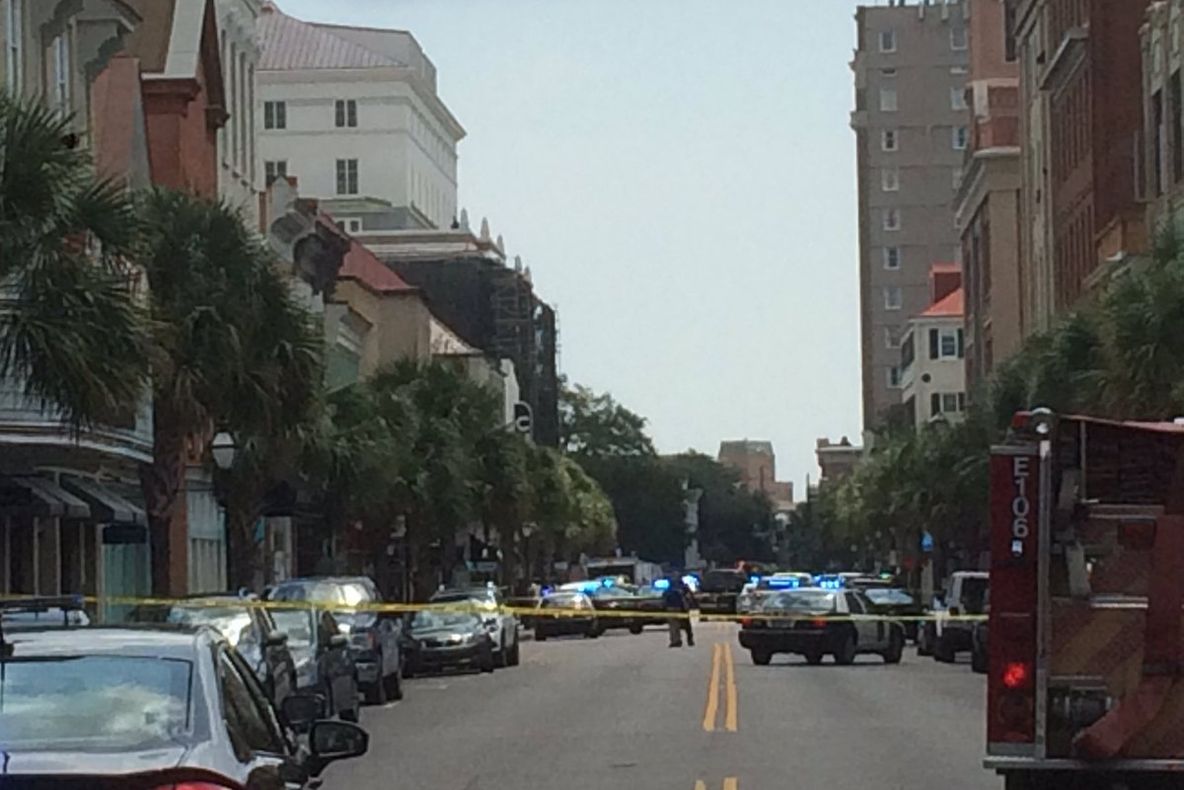 Împuşcături în oraşul american Charleston - un mort. Atacatorul, împuşcat de poliţişti