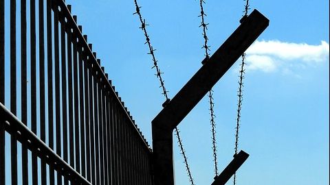 Acest hotel oferă turiștilor experienţa închisorii. Cum arată camerele? E incredibil