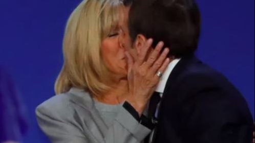 Cum au descoperit părinții lui Macron că la 16 ani avea o relație cu profesoara sa de 40 de ani