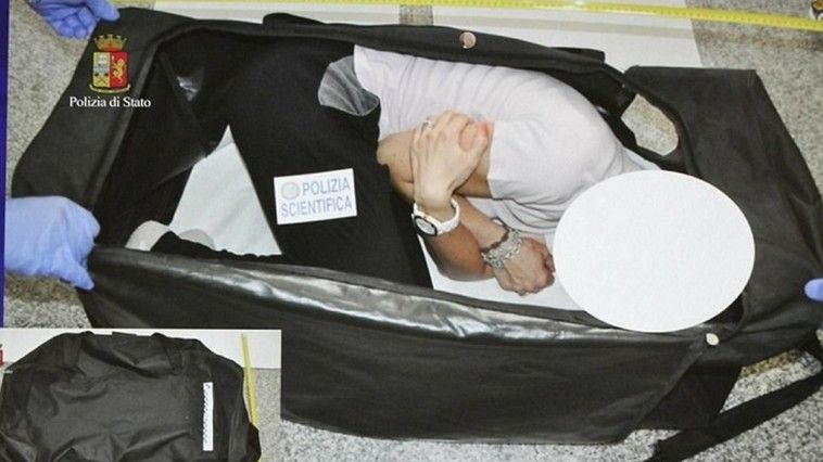 O tânără supermodel a fost răpită de grupul Moartea Neagră, pentru a fi vândută pe Dark Web