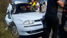 Grav accident pe DN13. Două victime, încarcerate 