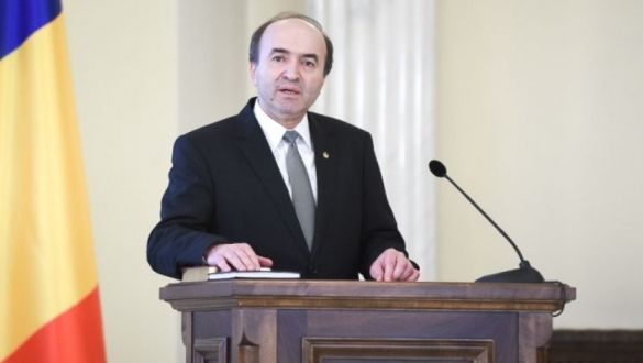 Ministrul Justiției sesizează Inspecția Judiciară pentru a cerceta conduita Procurorului General