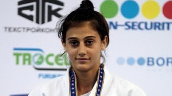  Larisa Florian, medalie de bronz la Grand Slam-ul de la Abu Dhabi