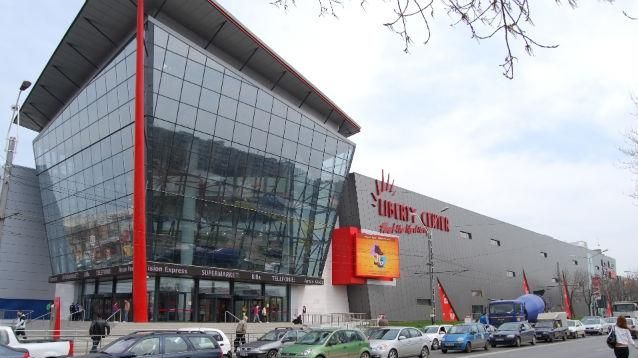 Două birouri din Primăria Sectorului 5, mutate într-un mall. Vor lucra 40 de funcţionari