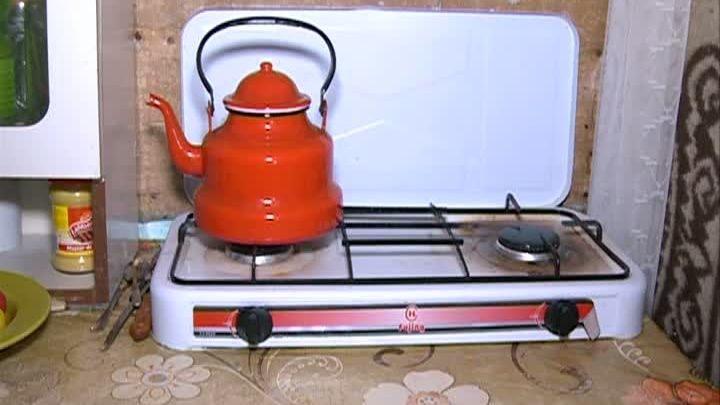 Plan anti-sărăcie, doar pe hârtie. Primăria București nu are soluții la criza locuinţelor sociale