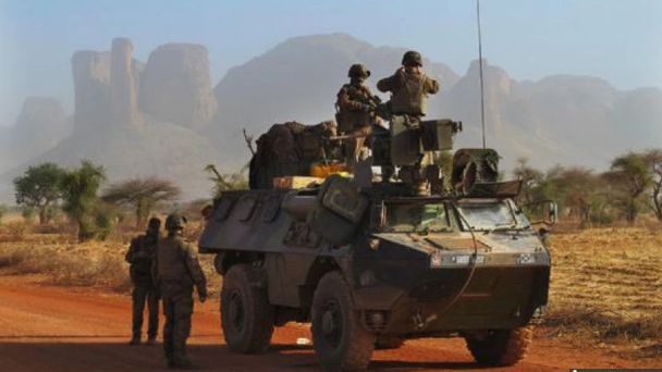 Un nou atac sângeros zguduie lumea: 15 oameni au murit. Mulți răniți