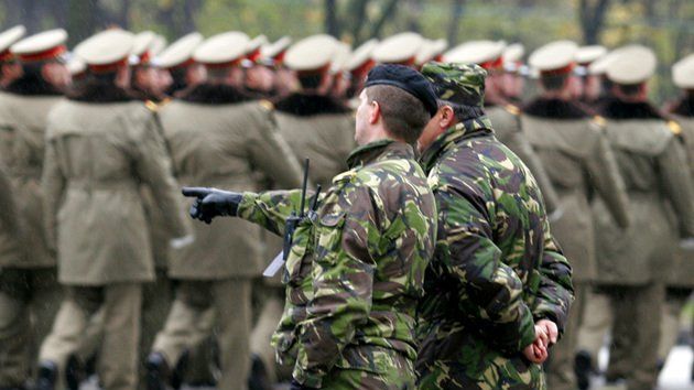 Pensiile pentru militari şi poliţişti se rediscută, ministerele nu se hotărăsc. MApN contrazice MAI