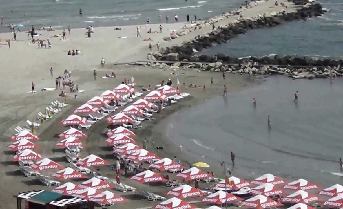 Primarul Constanței: ”Parcările din oraș vor fi cu plată de anul viitor”. Reacția afaceriștilor