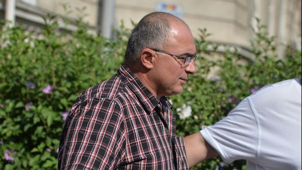 Dosarul FERMA de porci Salcia: Avocatul lui Ilie Dragne a făcut plângere împotriva procurorului